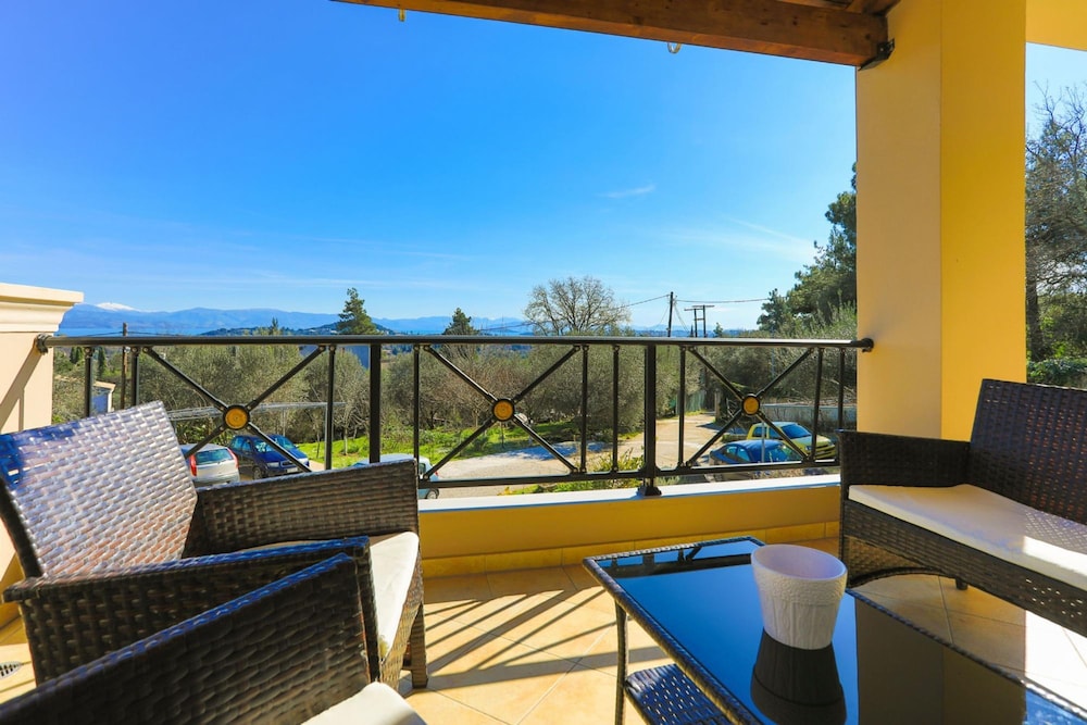 Villa Natilia in Corfu view 4