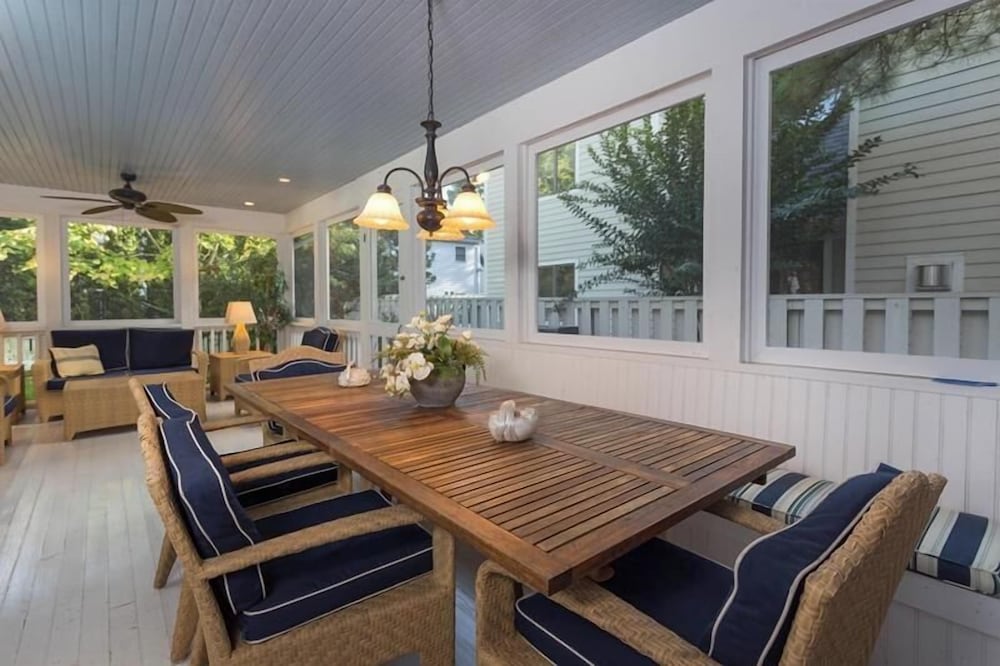 Henlopen Avenue 58