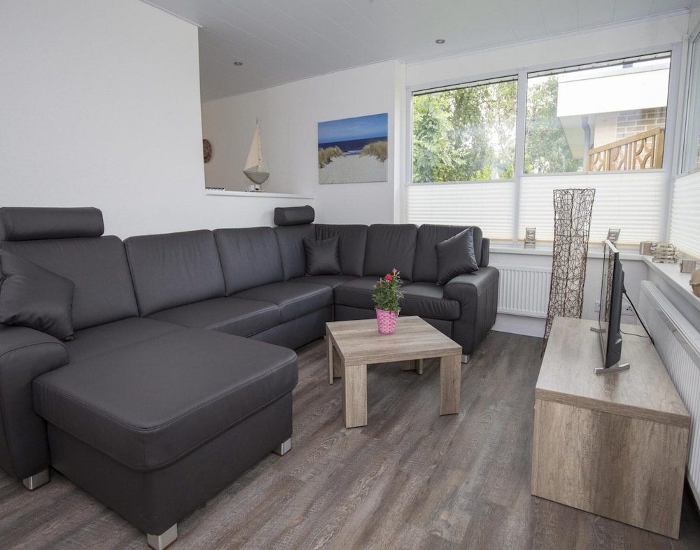 Sint Maartenszee: Renovated Family Retreat