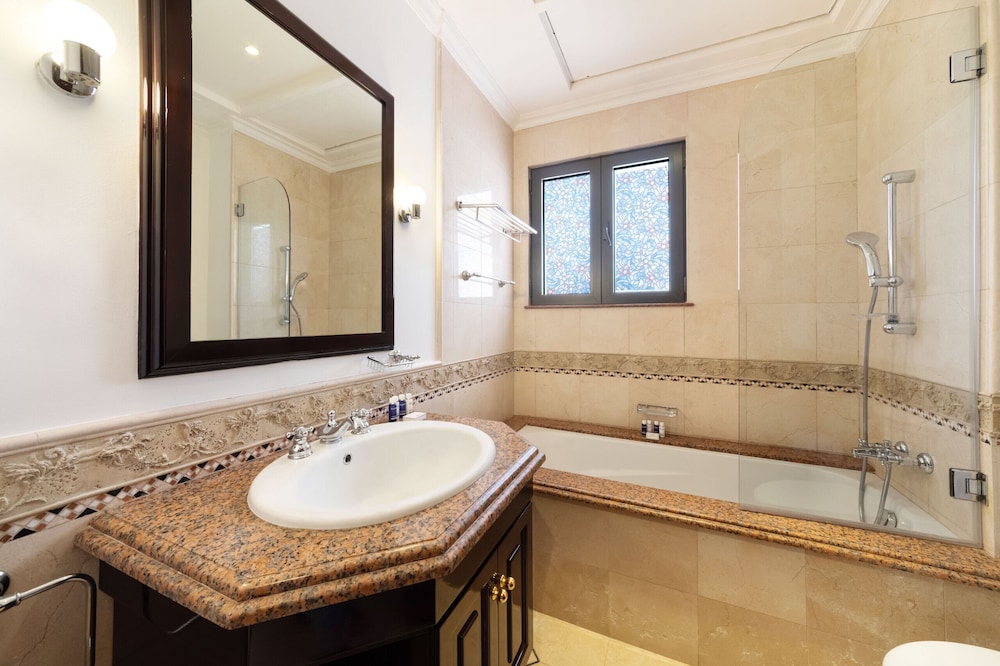 Beachfront Signature Villa - Mint Stay