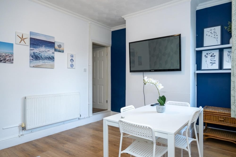 3br-7guests-freeparking-pets-towncentre
