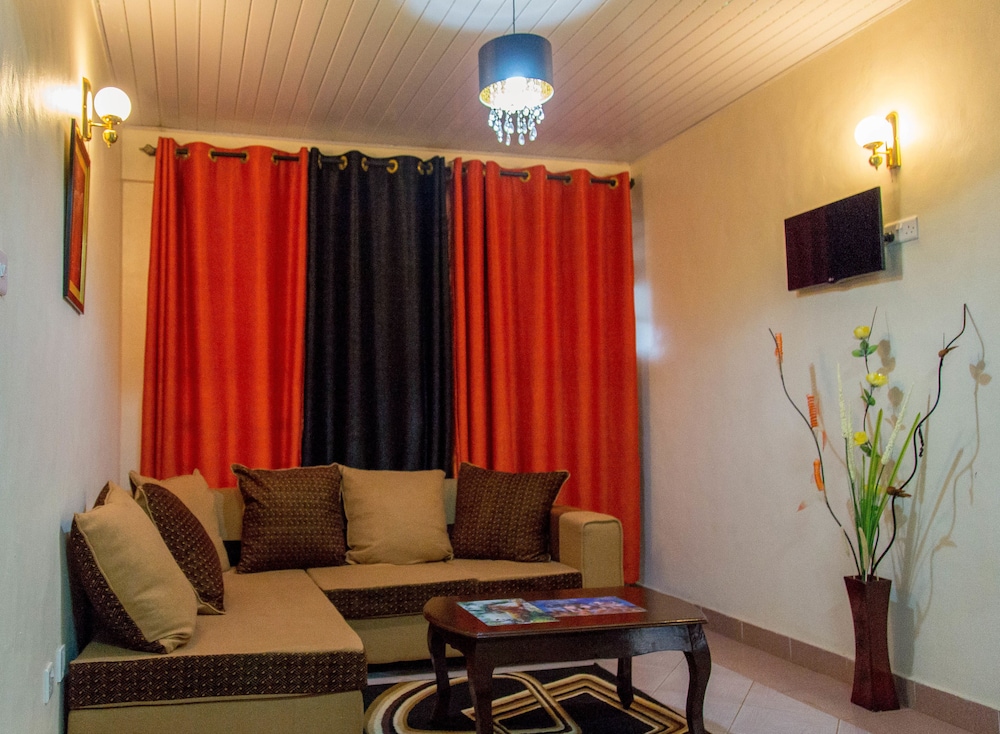 Kuniville Guest House