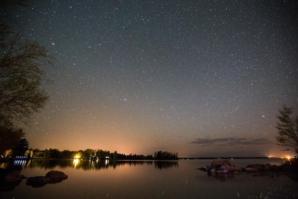 Lakepoint Cottage Resort