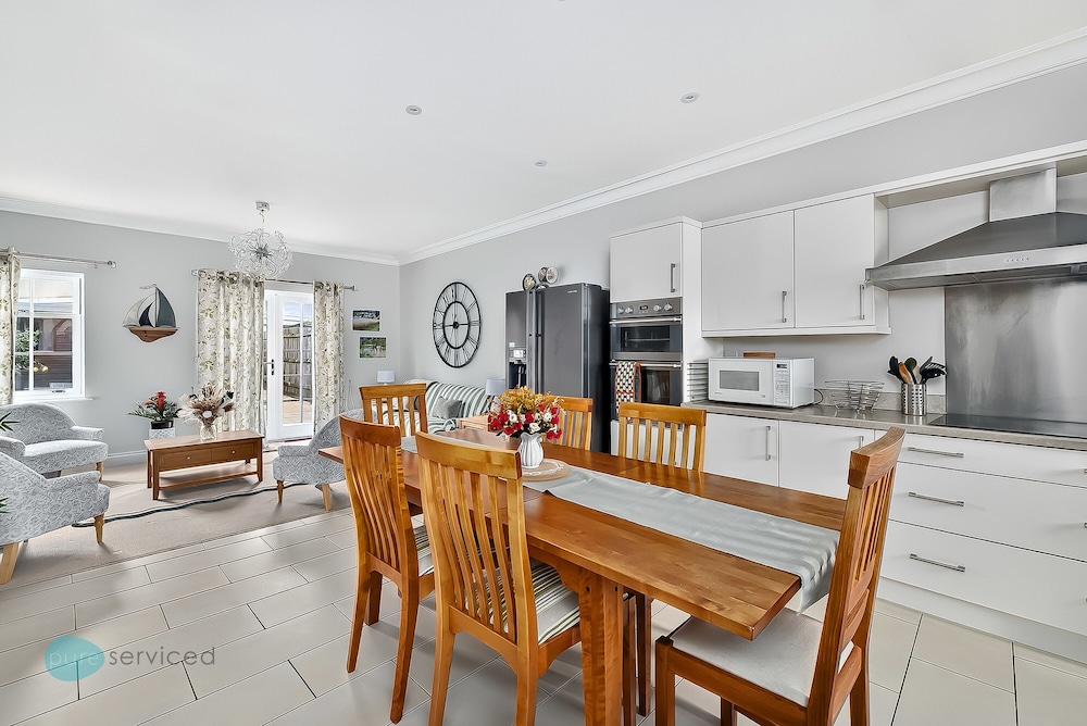 3 Bed - The Boundary by Smart Welcomes