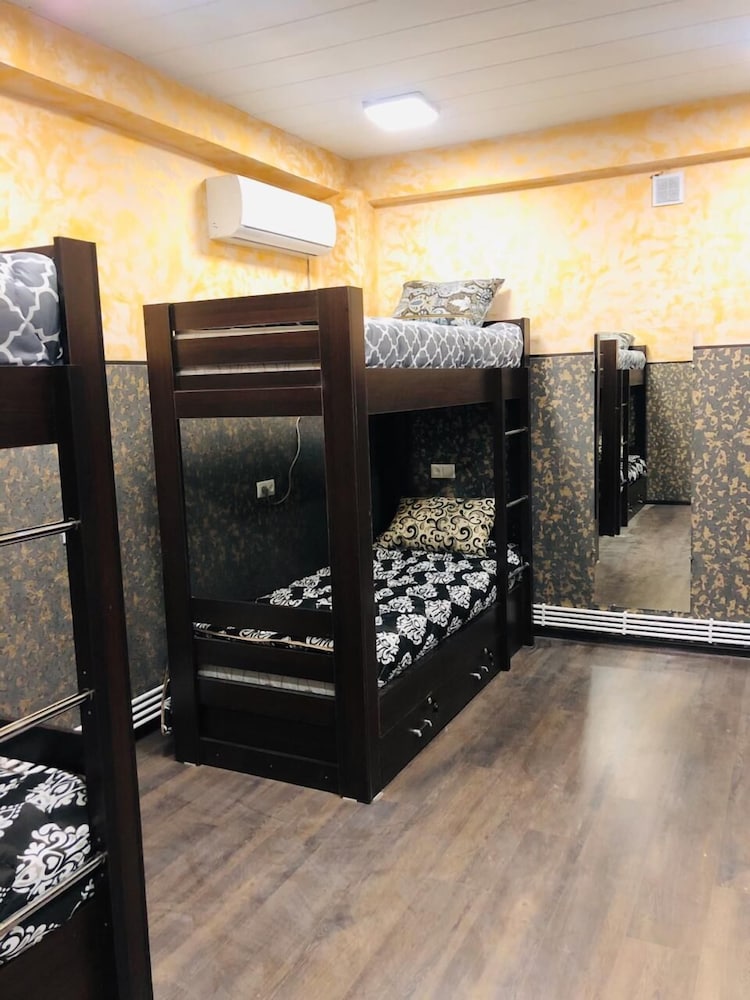 M&G Hostel and Tours