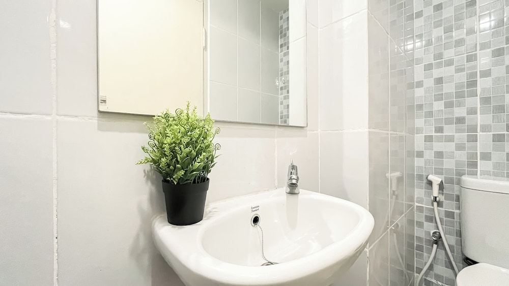 Simple And Good Deal Studio At Tokyo Riverside Pik 2 Apartment