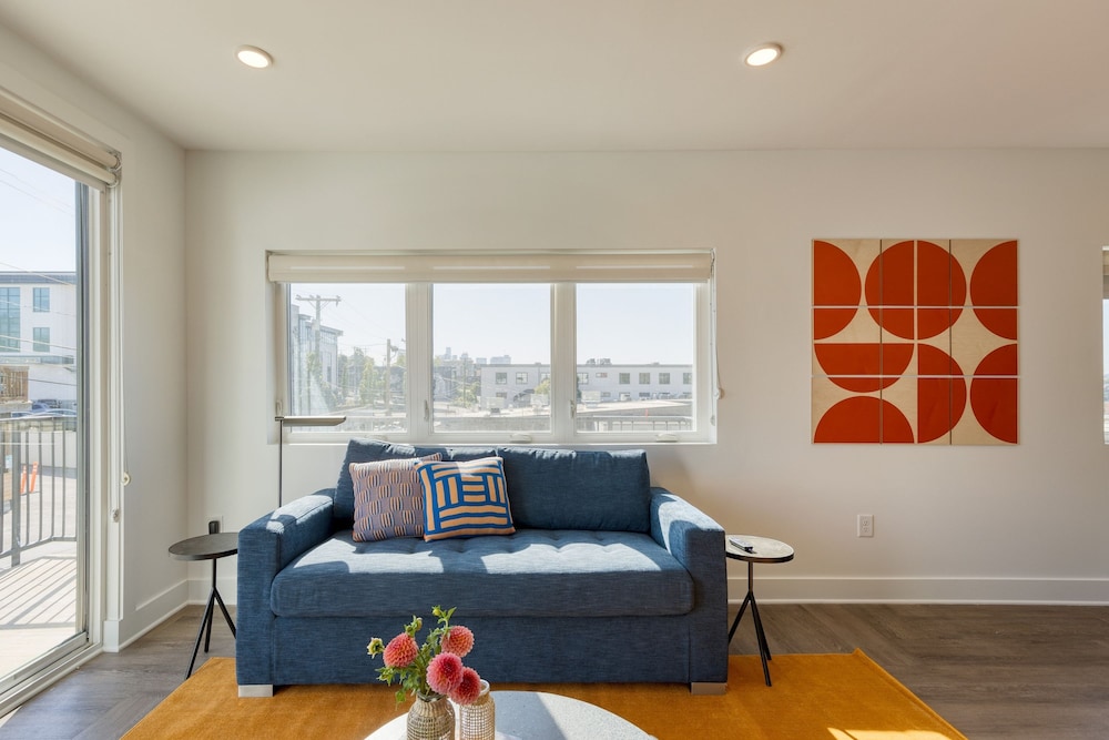 The Carter 305 by Avantstay 4BR Balcony