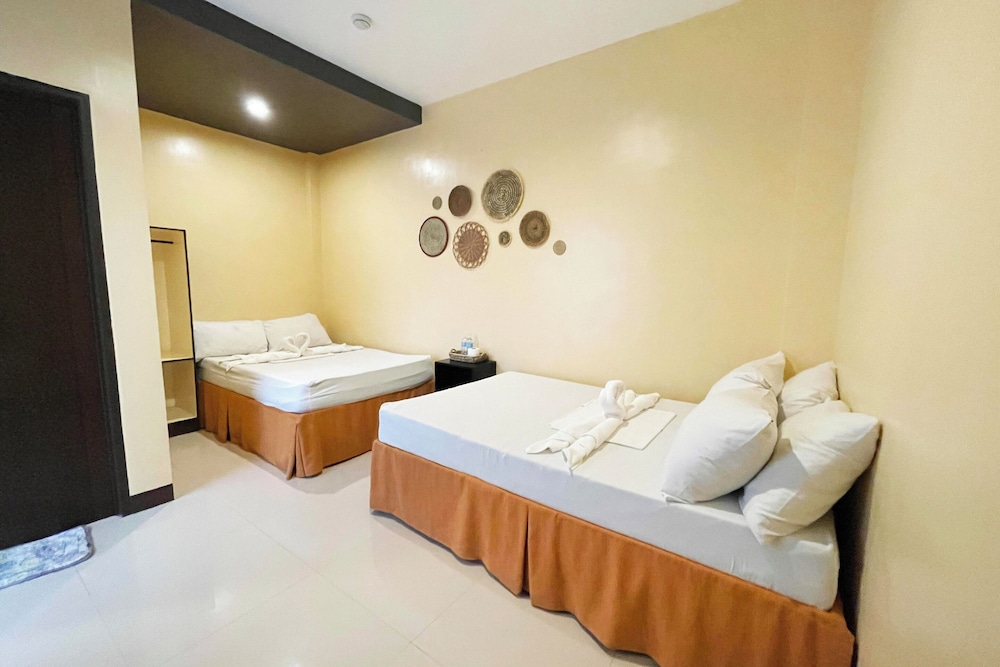 AltaVista Beach Resort Samal powered by Cocotel