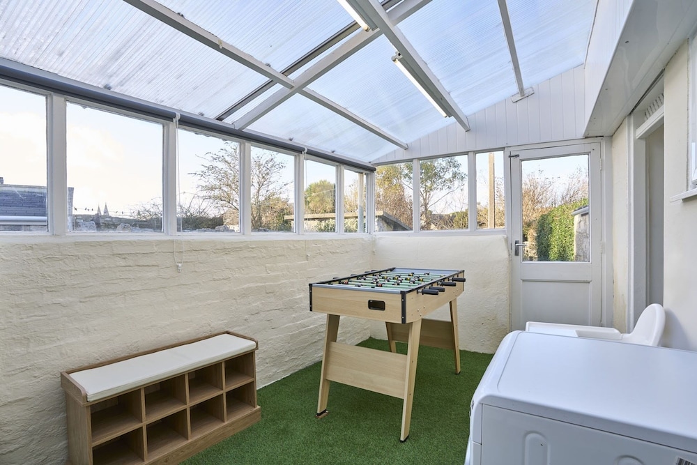Host Stay Secret Garden