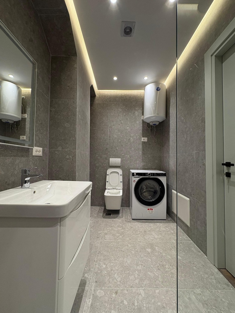 Blue Boutique Apartments 3