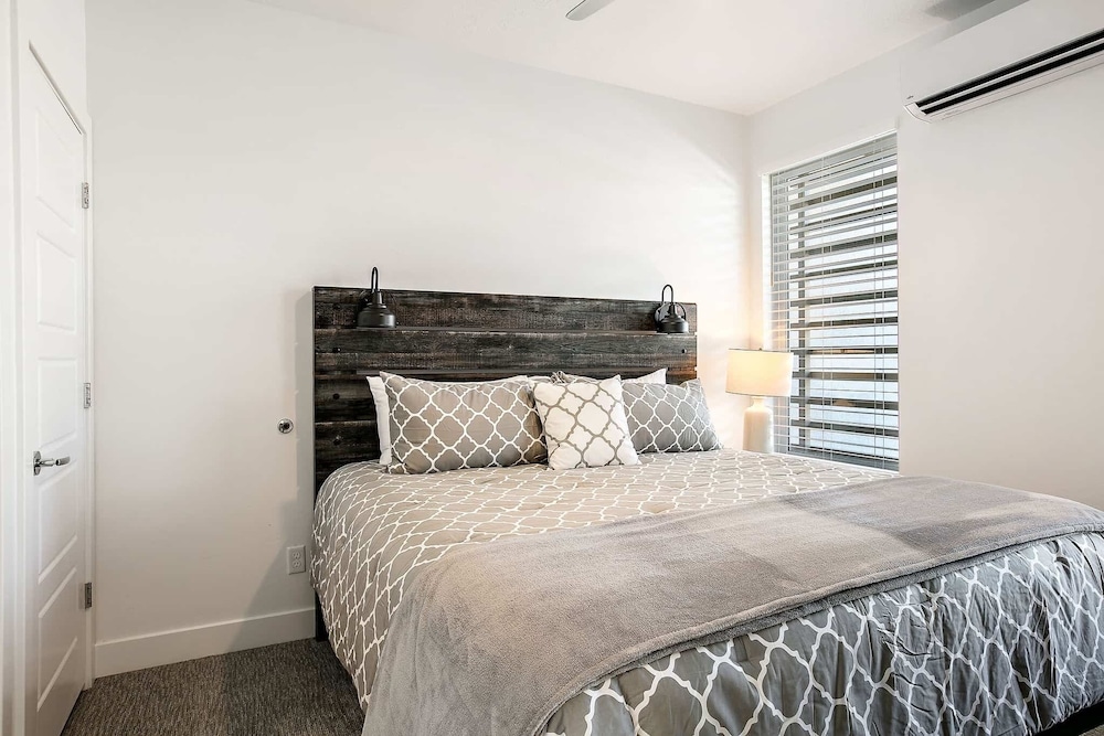 Get Away at the Lofts #24 by RedAwning view 3