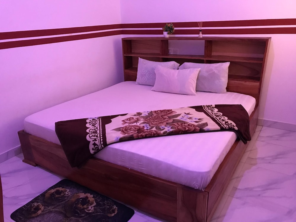 Alberjah Traincity Guesthouse