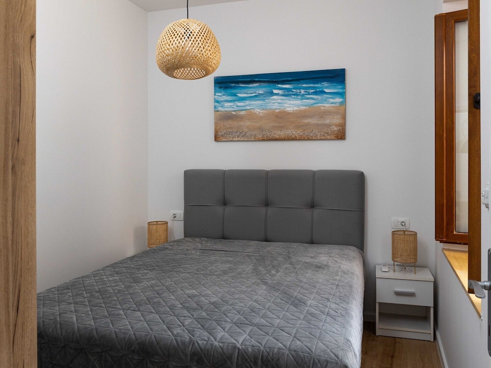 Apartment Thon - One Bedroom Apartment With Terrace and Garden View
