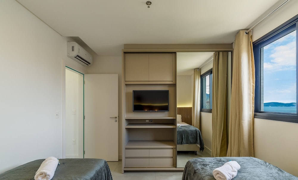 MHF III Apts Variados a 280m da Praia em Itapema