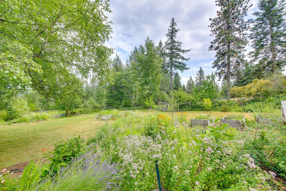 Sandpoint Vacations - 12 Mi to Schweitzer: Spacious Home w/ Deck! - Property Image 40