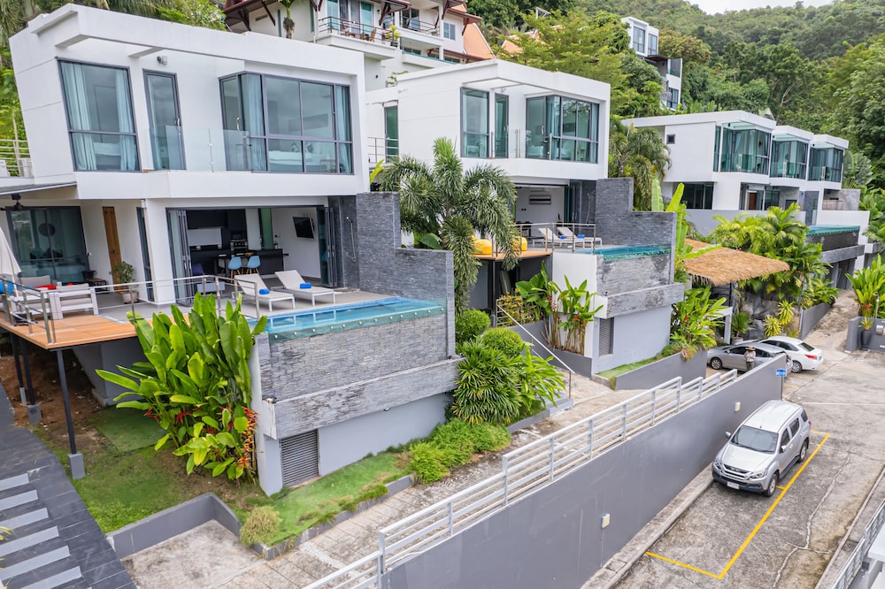 Baan Saint Tropez Villas Kata Beach