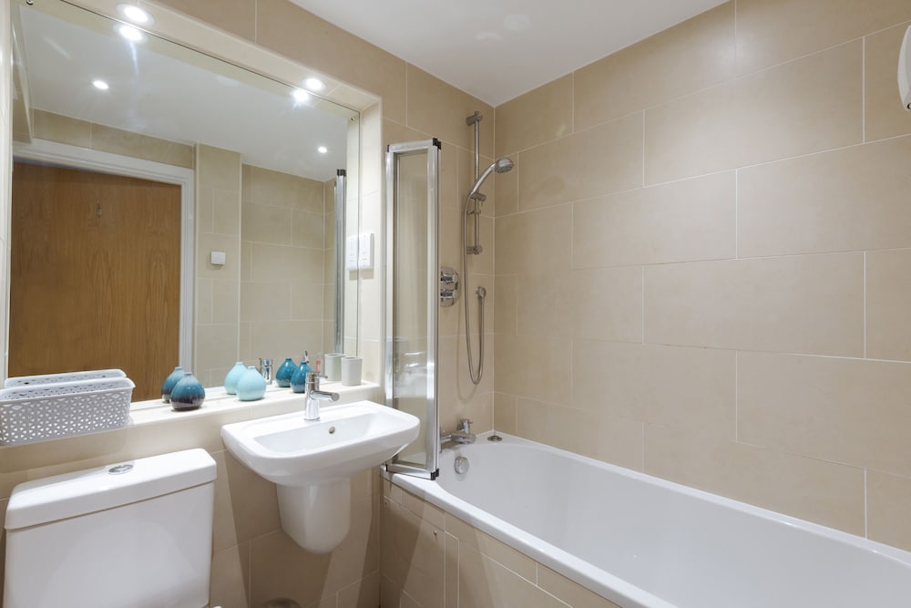 The Beach House & Porth Sands Apartments