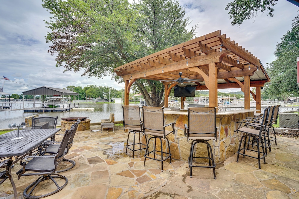 Possum Kingdom Lake House w/ Private Dock & Views