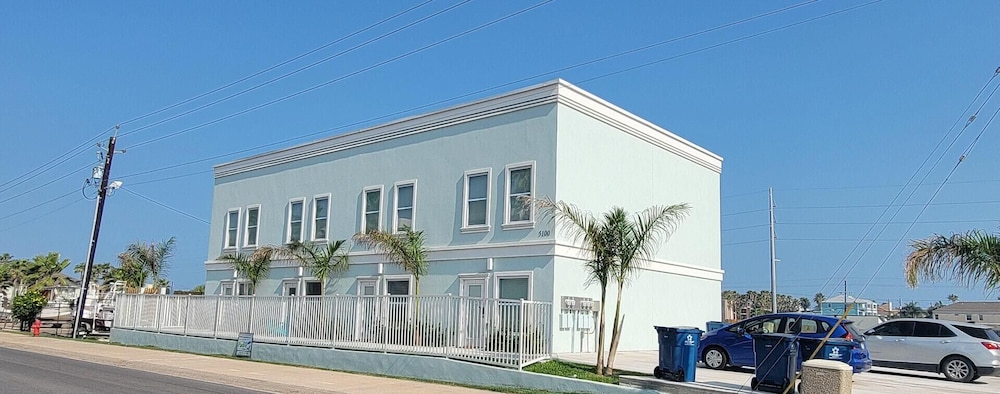 Villas de Laguna 2