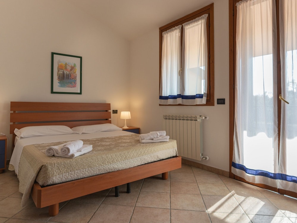 Apartment in Albarella Near Beach & Activities view 3