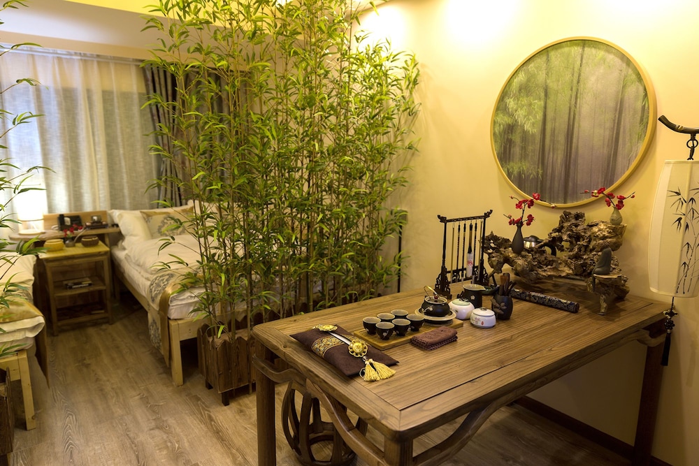 FTYS Hostel