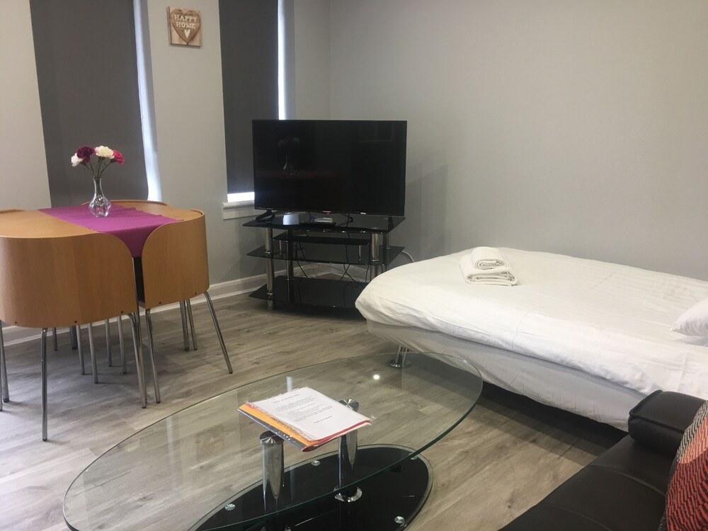 Glasgow Charing Cross Apartments