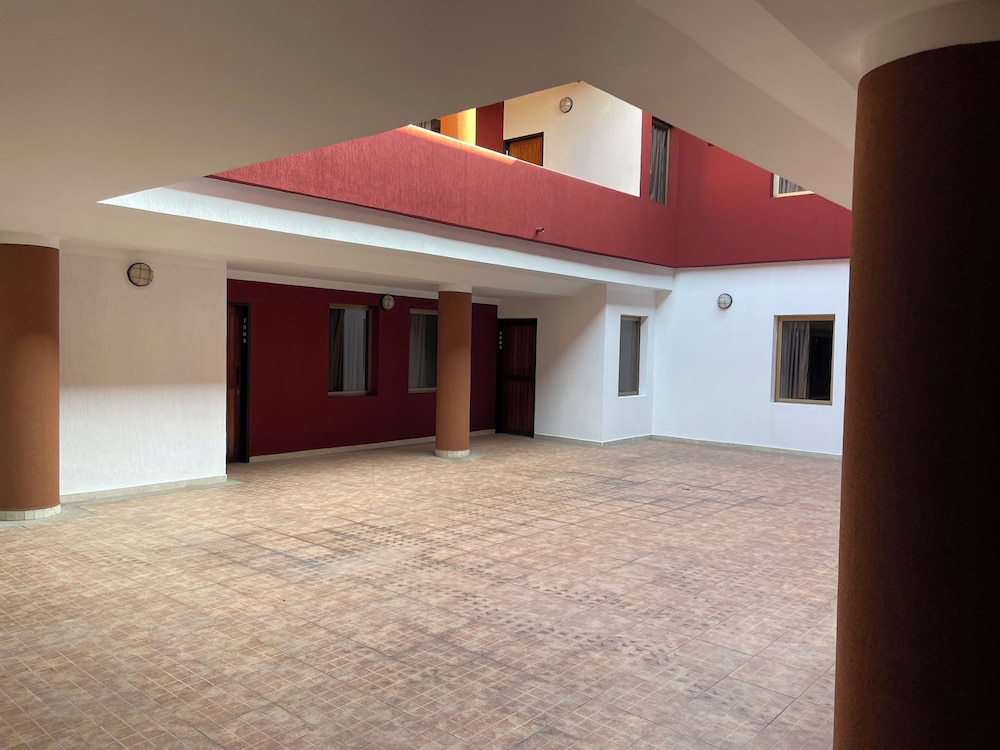 HOTEL ESPOR CA