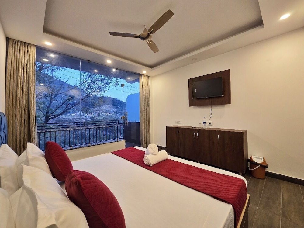 Aghor Guest House