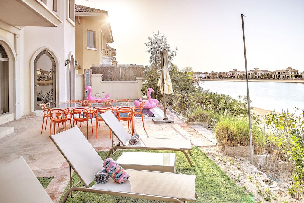 Dream Inn Dubai-Palm Island Retreat Villa