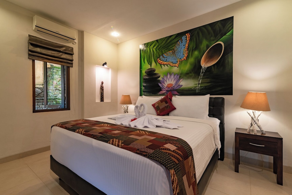 Alamanda Lovina Resort