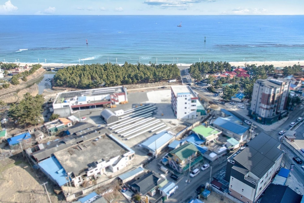 Gangneung 2block Pension view 3