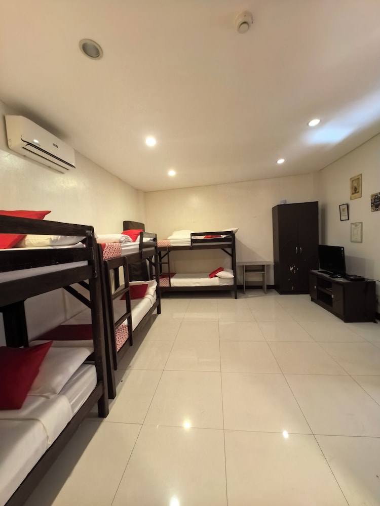 Espacio de Clarita Hometel, Davao-Stadt, Philippinen - 12