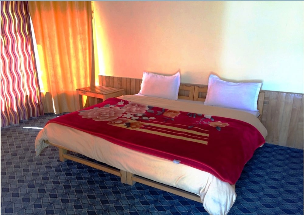 TIH A O Guest House & Home stay