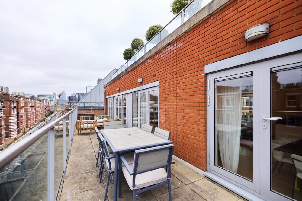 The Battersea Park Place - Amazing 2bdr Flat With Terrace