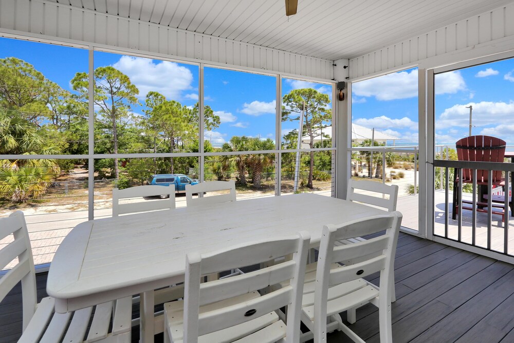 DeLight House