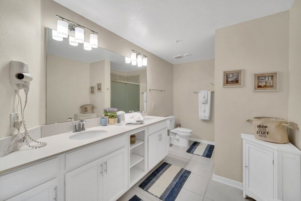 4741clock Unit208 3 Bedroom Townhouse