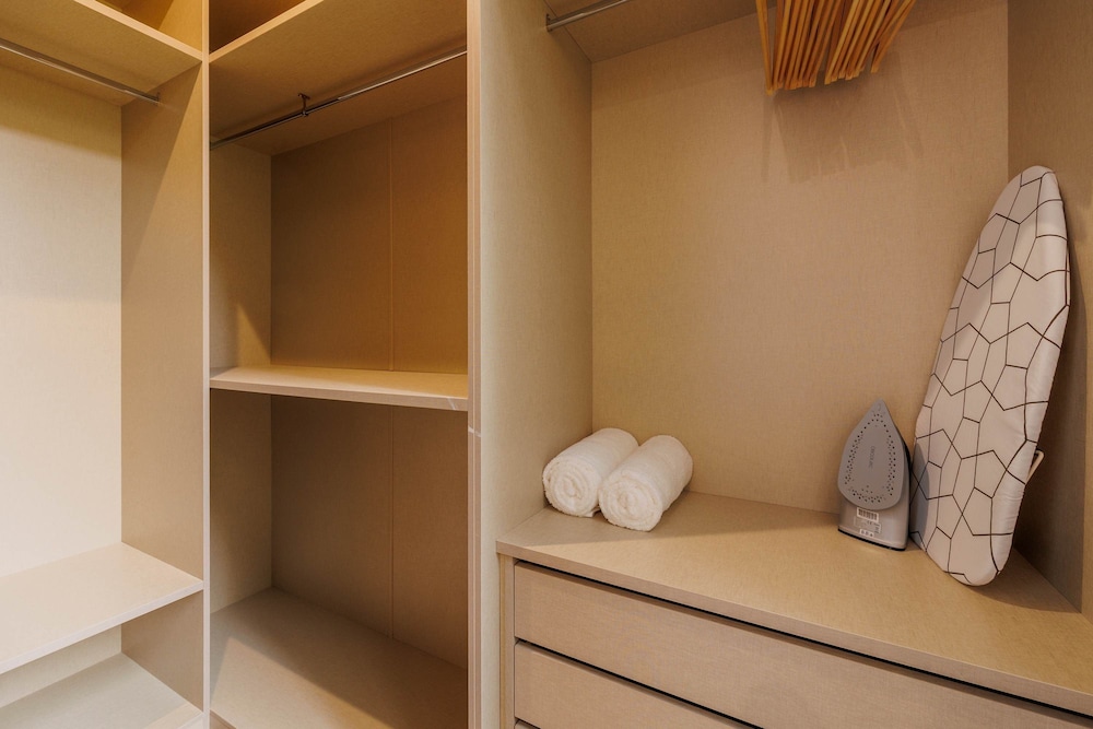 w Comfy 2BR w Great Terrace in Chueca
