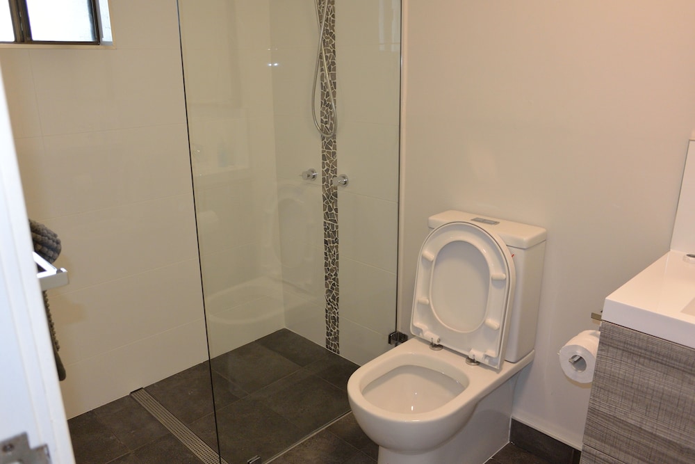 Dungowan Waterfront Apartments