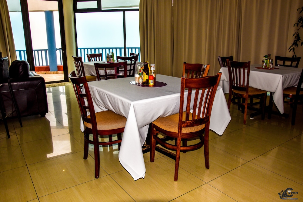 Boathouse Seaview Suites Guest House