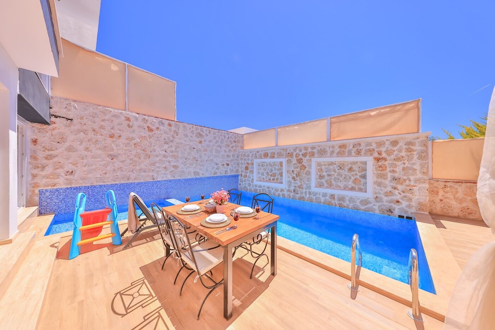 Nergiz Villas