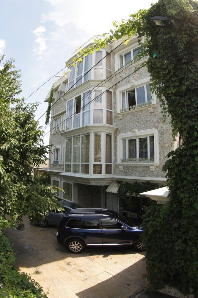 Guest House For You view 2