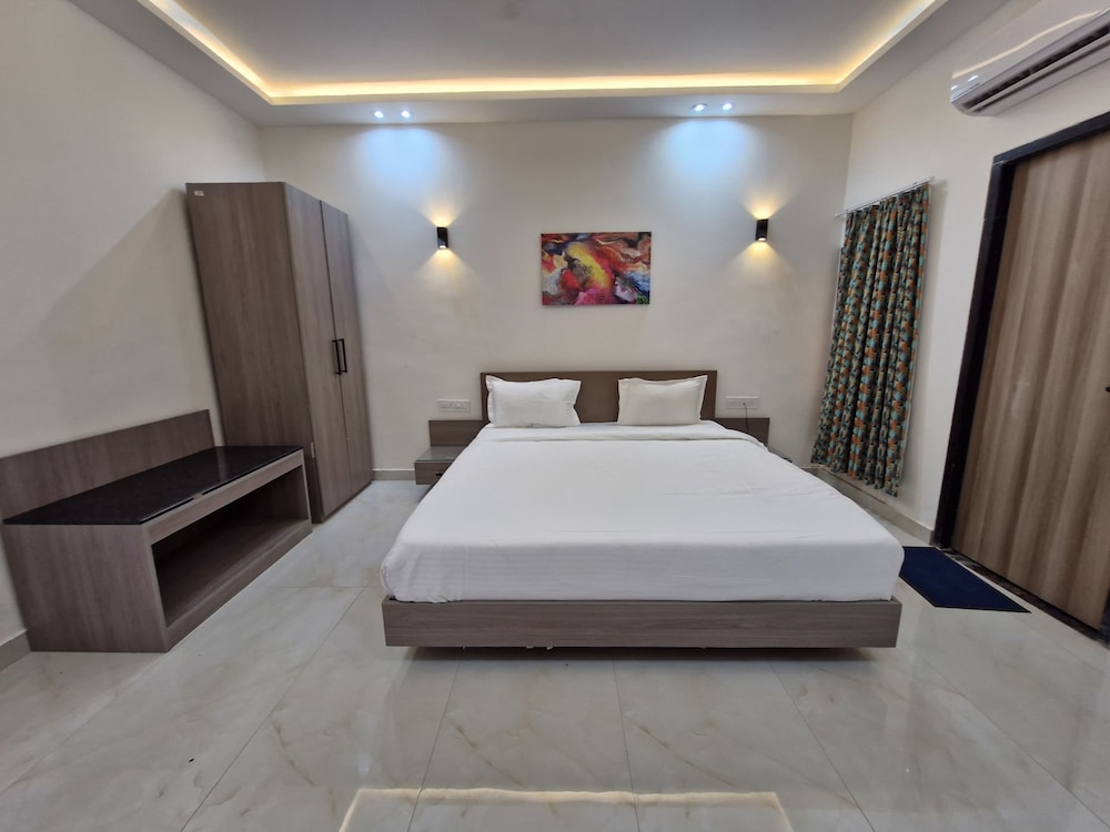 Hotel Grand Vasante