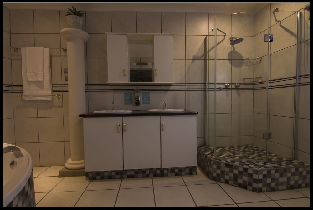 Cocomo Guesthouse, Spa and Conference Centre