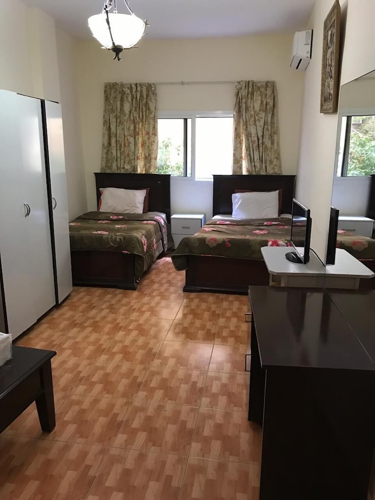Weekend Furnished Apartment view 3