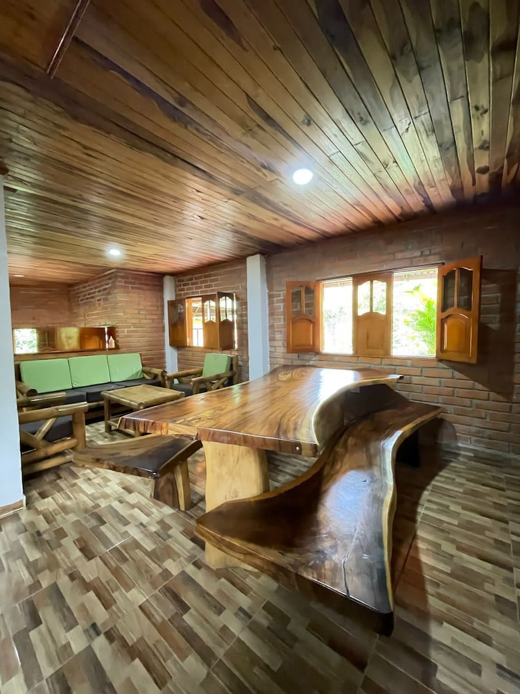 Hospedaje Familiar Bunkua
