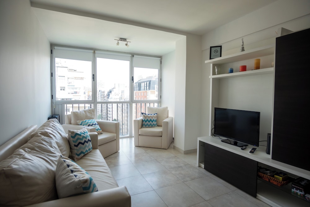 BT Homes - Mar del Plata, Av. Colon - Image 1