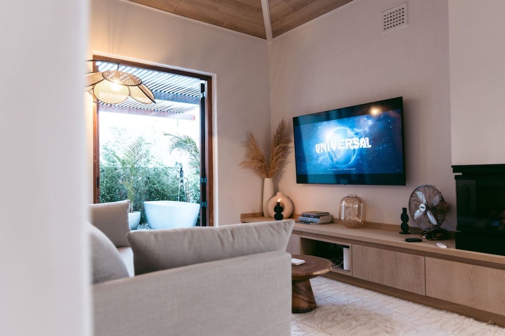 Serene Oasis Nestled Under Table Mountain