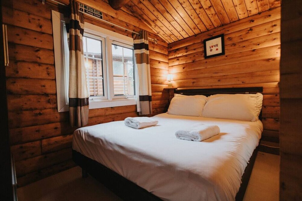 Cozy Hideway in Rural Mid Wales view 4