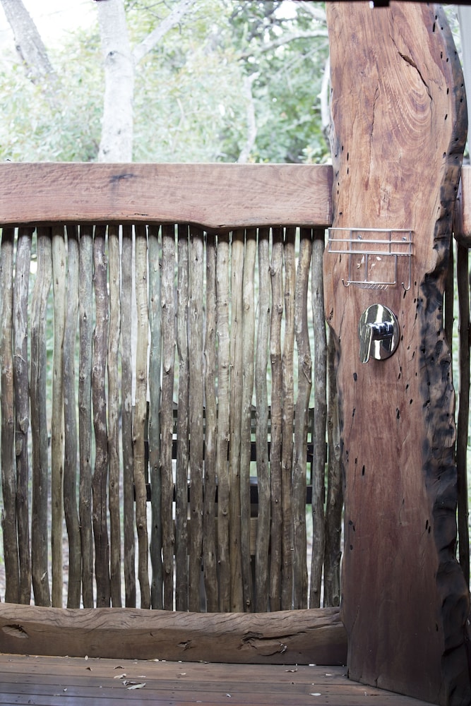 Honeyguide Ranger Camp