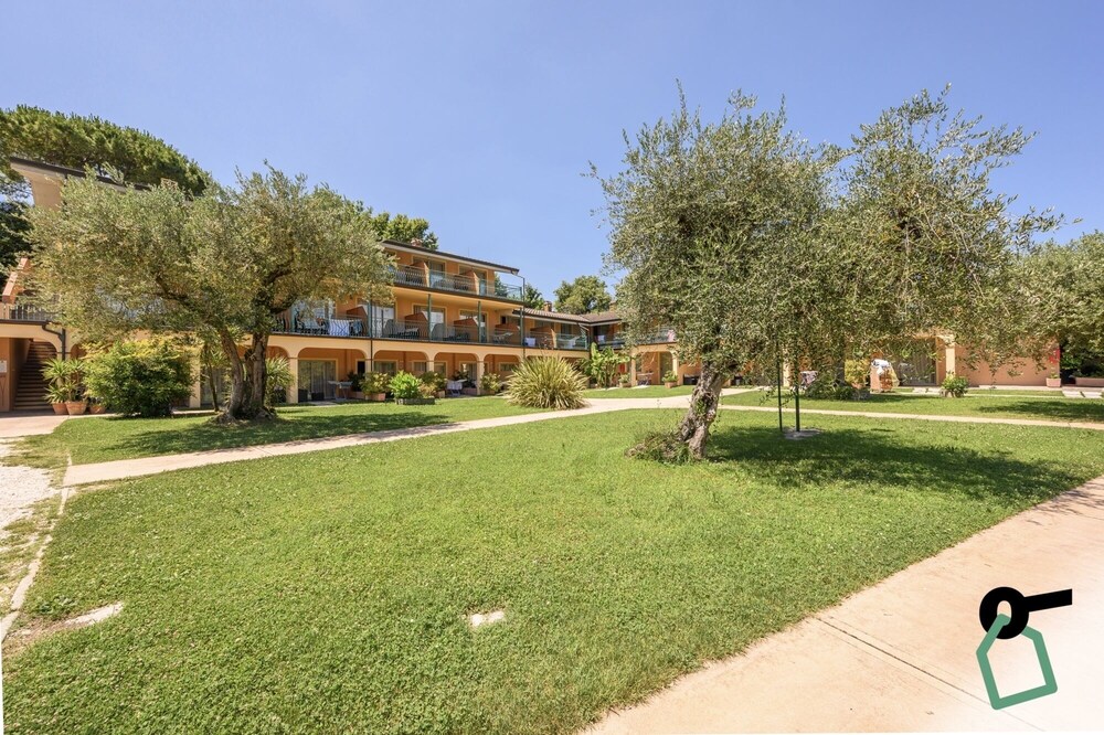 HOTIDAY Apartments Desenzano